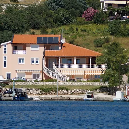 Appartamento Olive House Šimuni