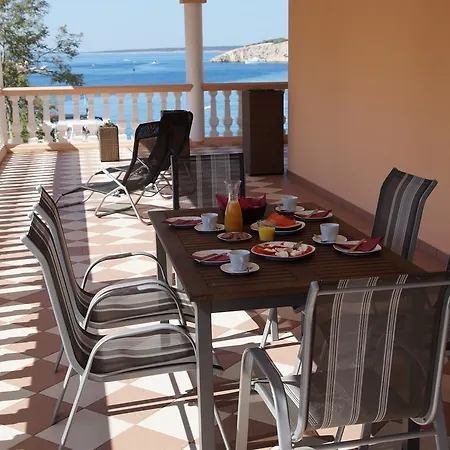 Olive House Apartmán